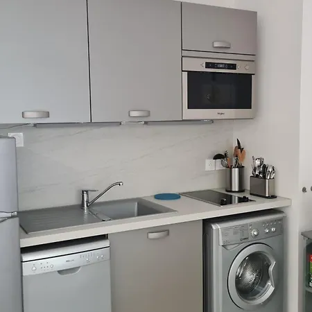 Sun-beach Avec Parking Et Jardin - 500m Des Plages De Juan Les Pins * Antibes